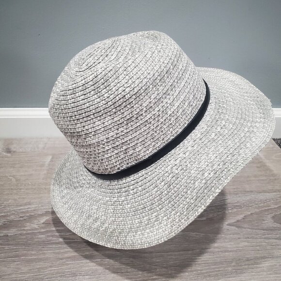 August Hat Co Wide Brim Woven Sun Hat Paper Straw Light Gray Black Accent Strap - Picture 3 of 11